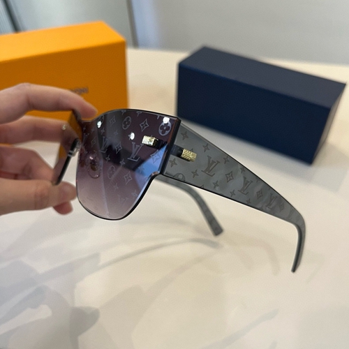 ルイヴィトンサングラス着用イメージ